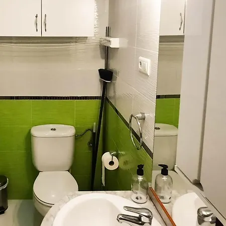 Apartamento En El Centro De Torremolinos Διαμέρισμα *